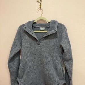 Gray Chevron Patterned Hoodie